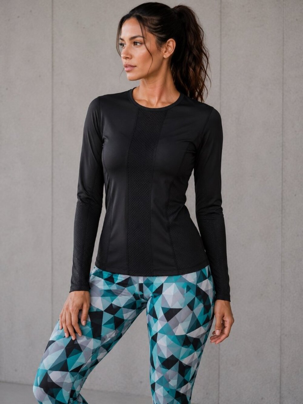 Karma Womens Black Long-Sleeve Perforated Activewear Top Lightweight & Breathabl
